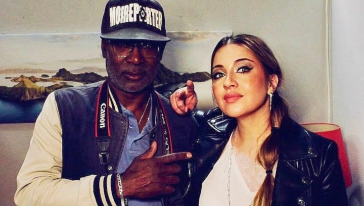 MoiReporter-nat-van-ba-interview-backstage